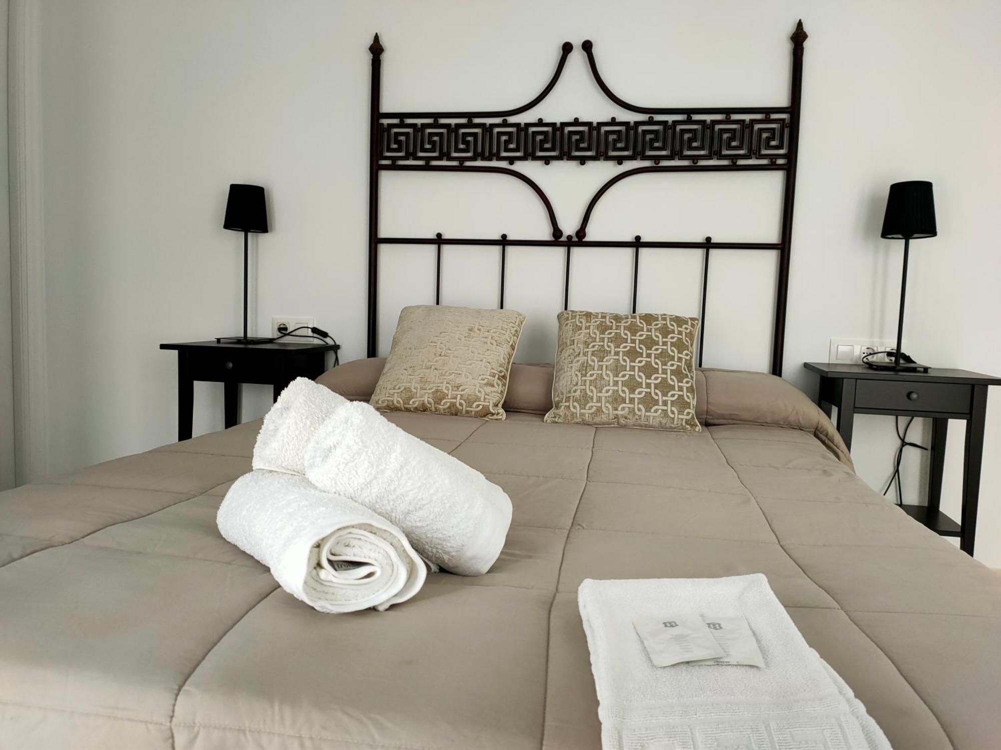 Apartamentos San Pedro Кордова Екстер'єр фото