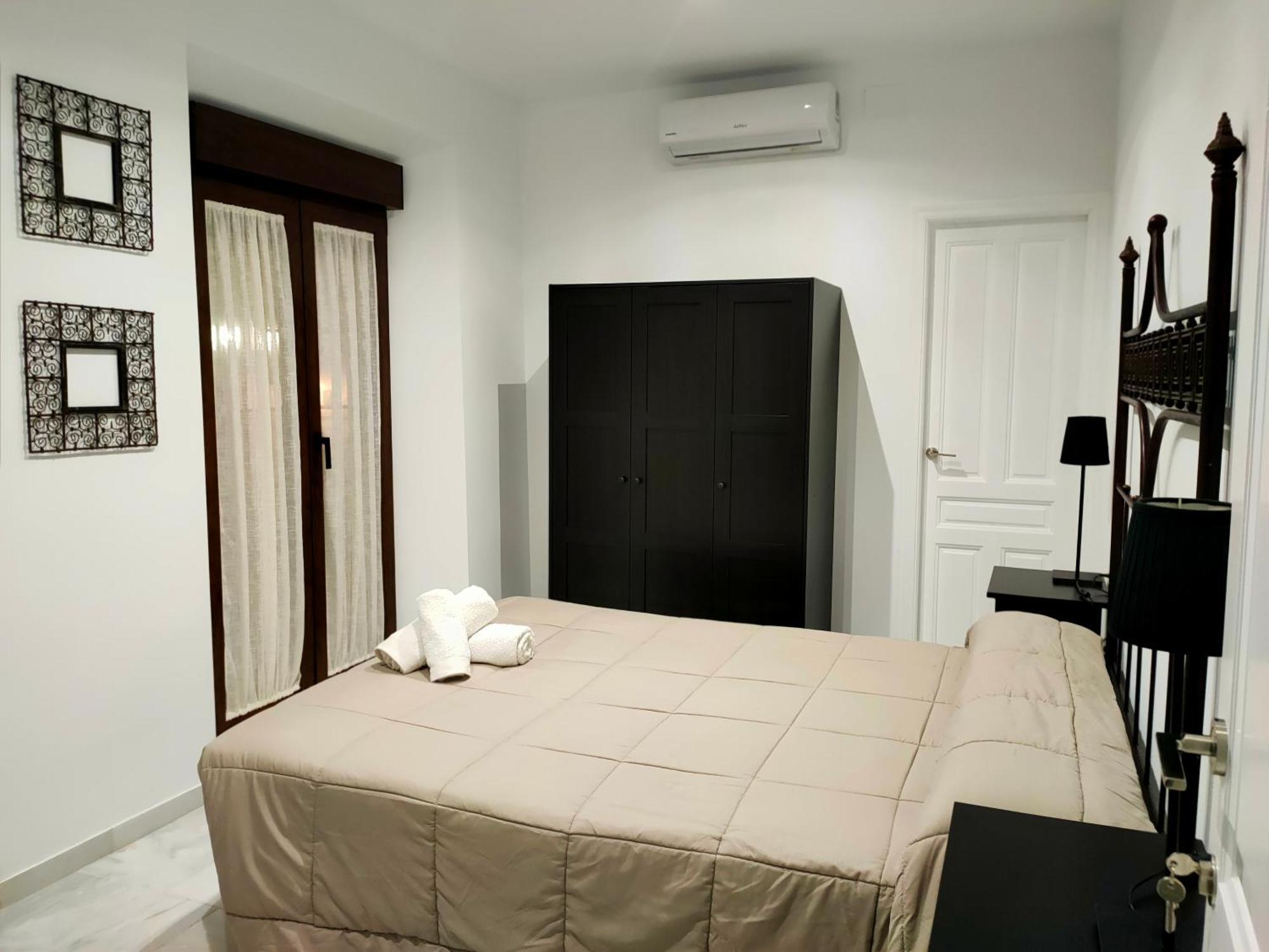 Apartamentos San Pedro Кордова Екстер'єр фото